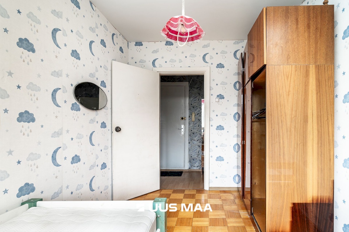 Tallinn, Mustamäe linnaosa, Mustamäe, Sütiste tee 13