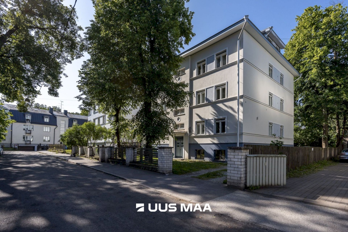 Tallinn, Kesklinna linnaosa, Kadriorg, J. Köleri 30