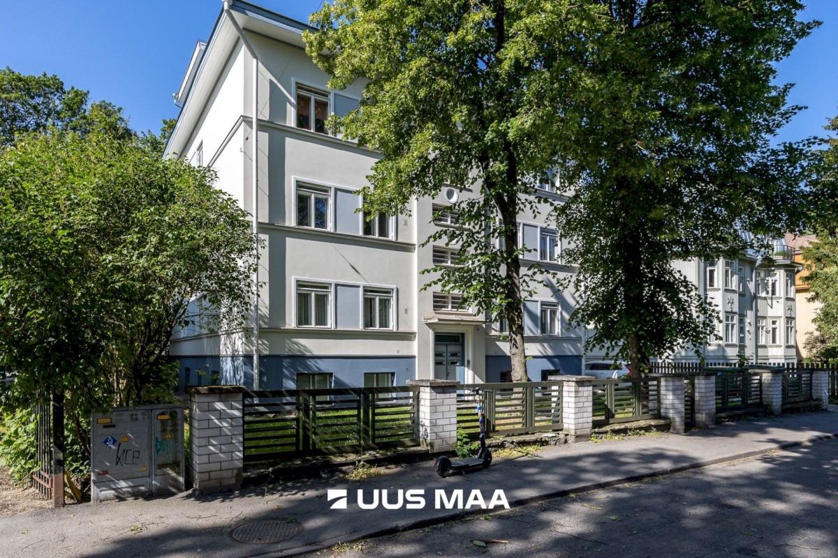 Tallinn, Kesklinna linnaosa, Kadriorg, J. Köleri 30