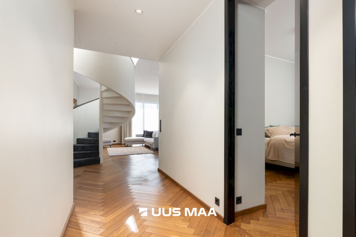 Tallinn, Kesklinna linnaosa, Rotermanni 18/1