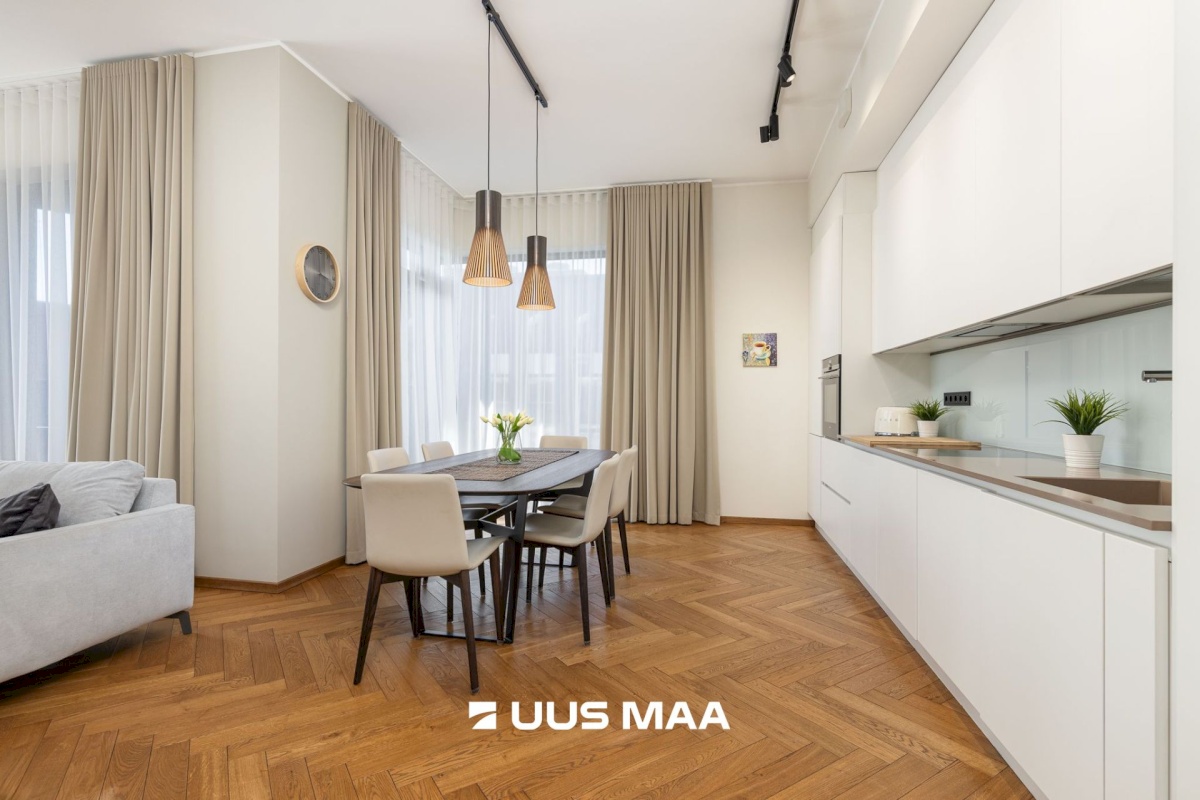 Tallinn, Kesklinna linnaosa, Rotermanni 18/1