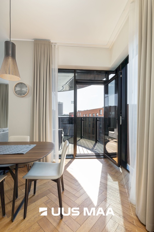 Tallinn, Kesklinna linnaosa, Rotermanni 18/1