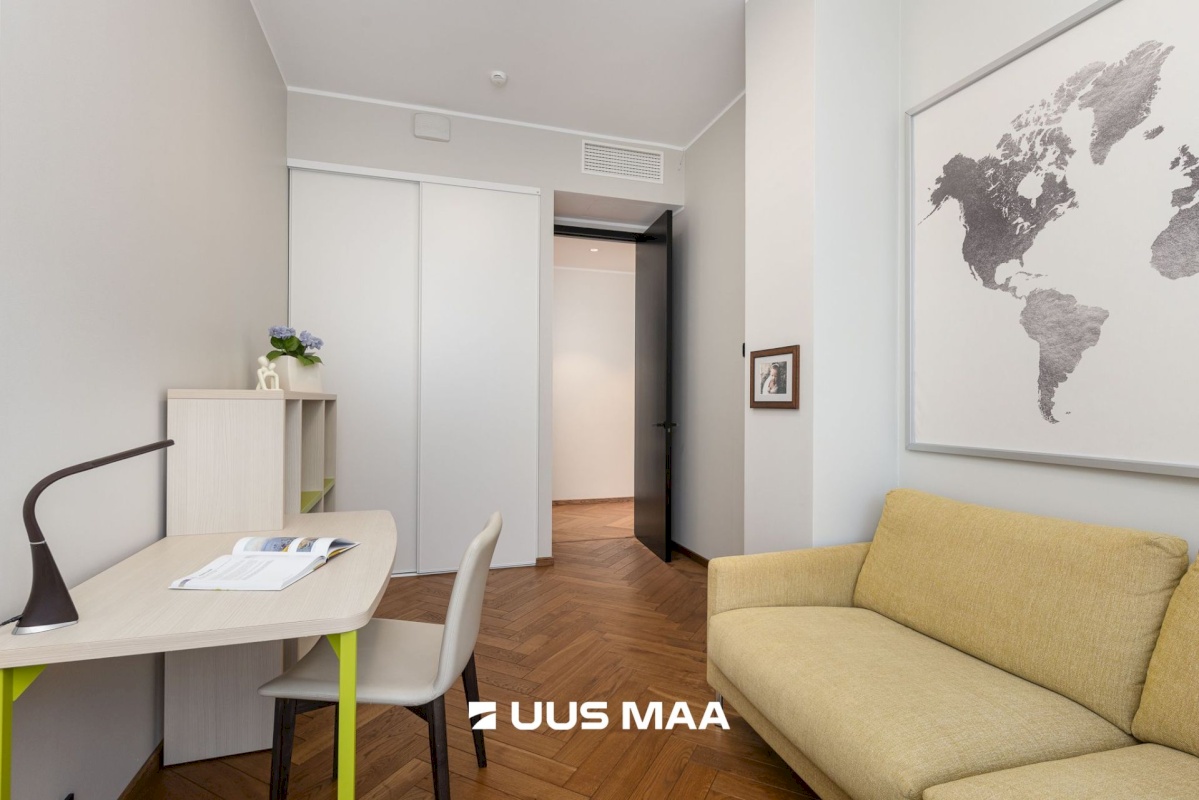 Tallinn, Kesklinna linnaosa, Rotermanni 18/1