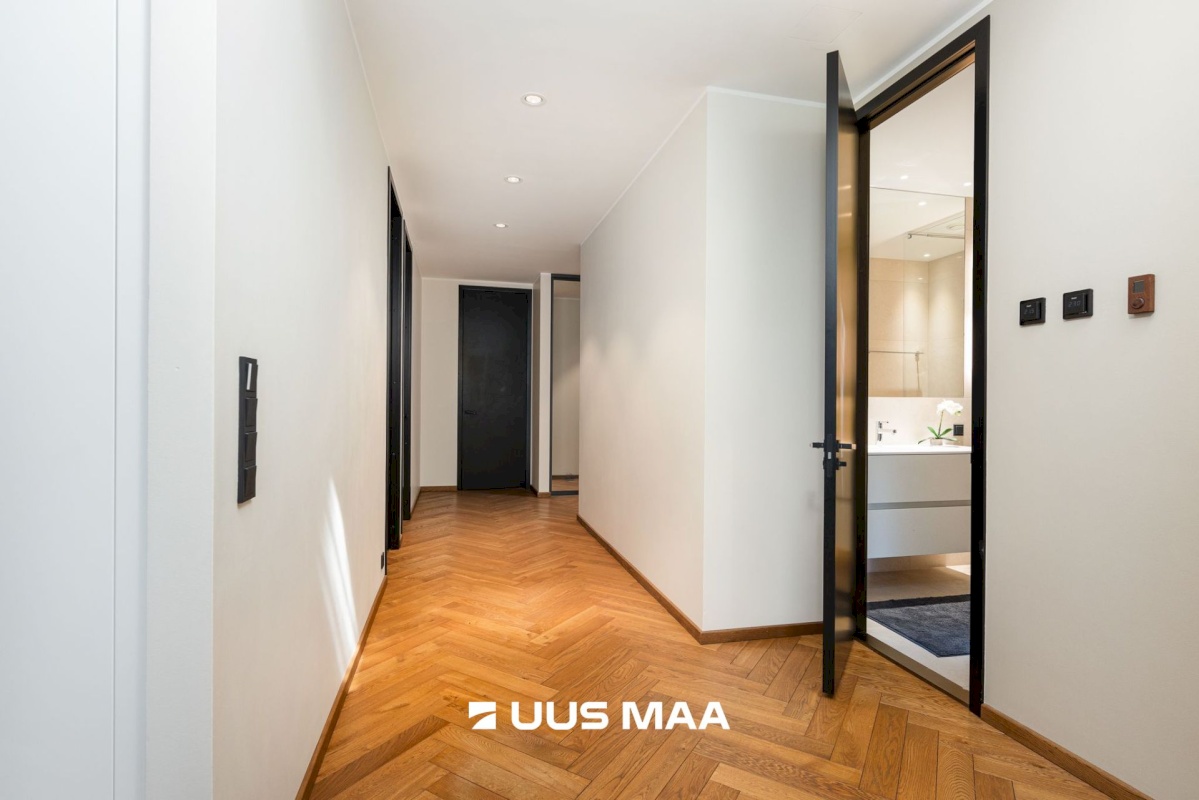 Tallinn, Kesklinna linnaosa, Rotermanni 18/1