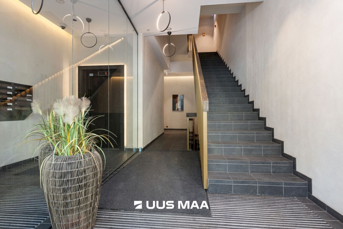 Tallinn, Kesklinna linnaosa, Rotermanni 18/1