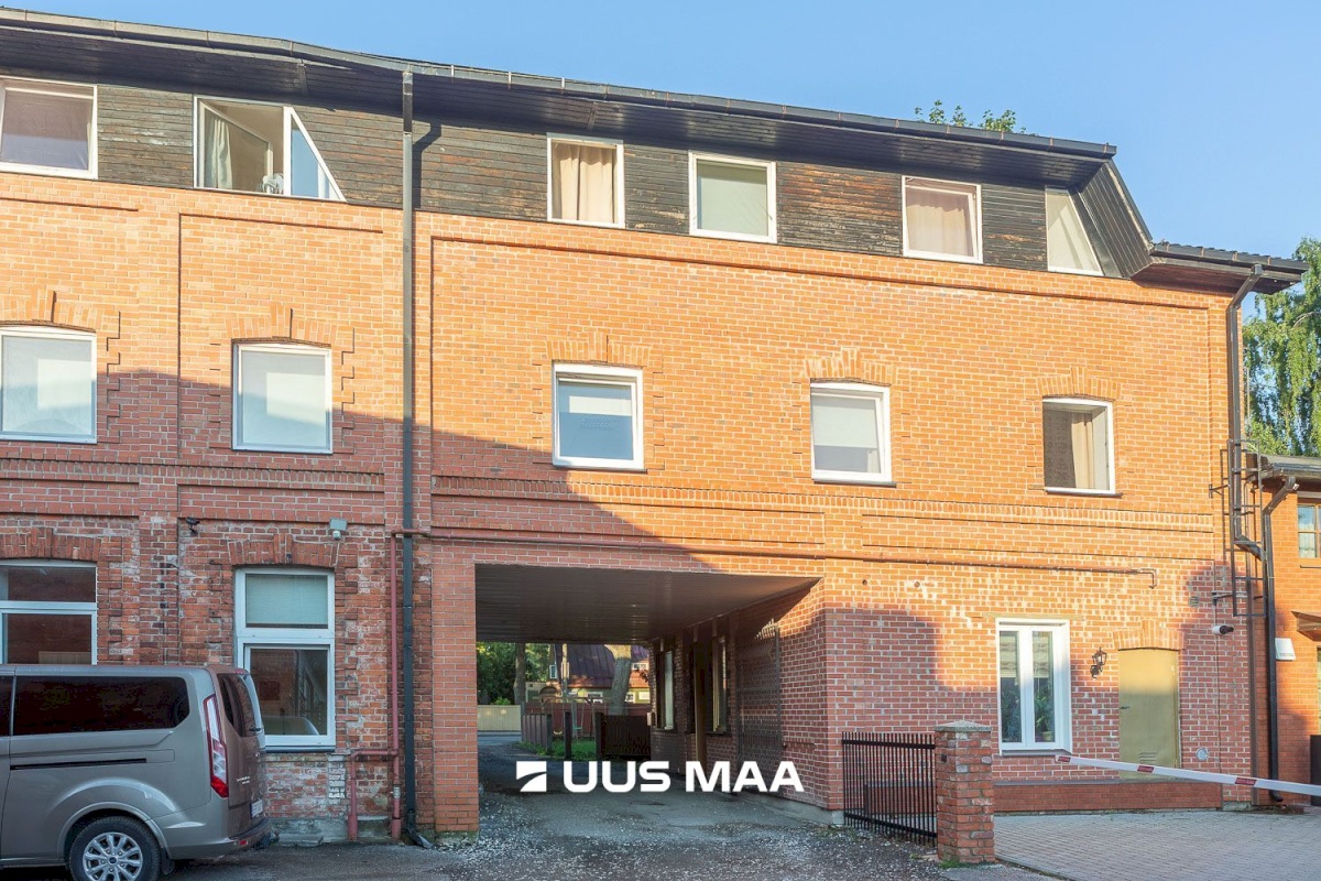 Tartu linn, Tartu linn, Kesklinn, Aleksandri 42