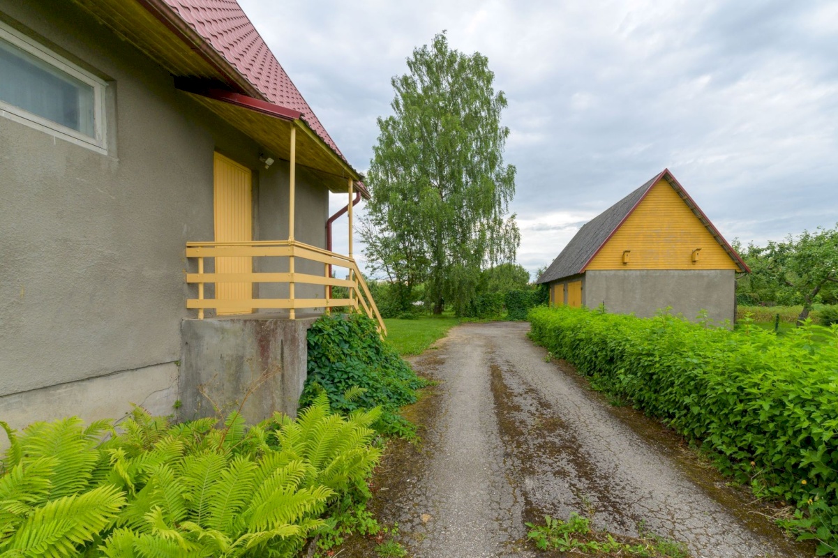 Väike-Maarja vald, Rakke alevik, Mäe põik 4
