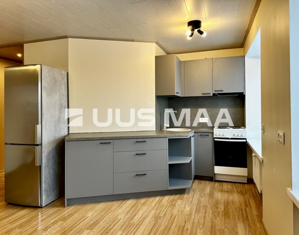 Rakvere linn, Lennuki 4