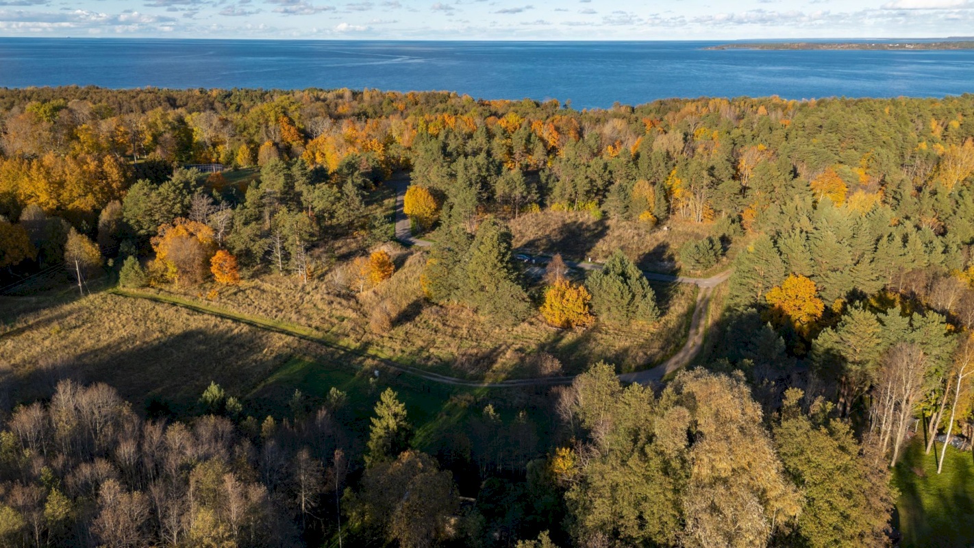 Lääne-Harju vald, Paldiski linn, Mõisahärra tee 4