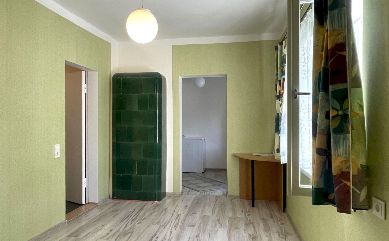 Tartu linn, Tartu linn, Kesklinn, Vallikraavi 18