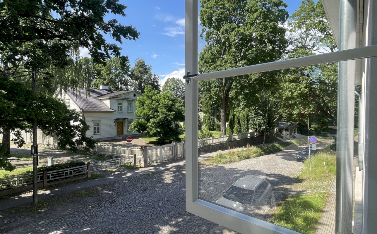 Tartu linn, Tartu linn, Kesklinn, Vallikraavi 18