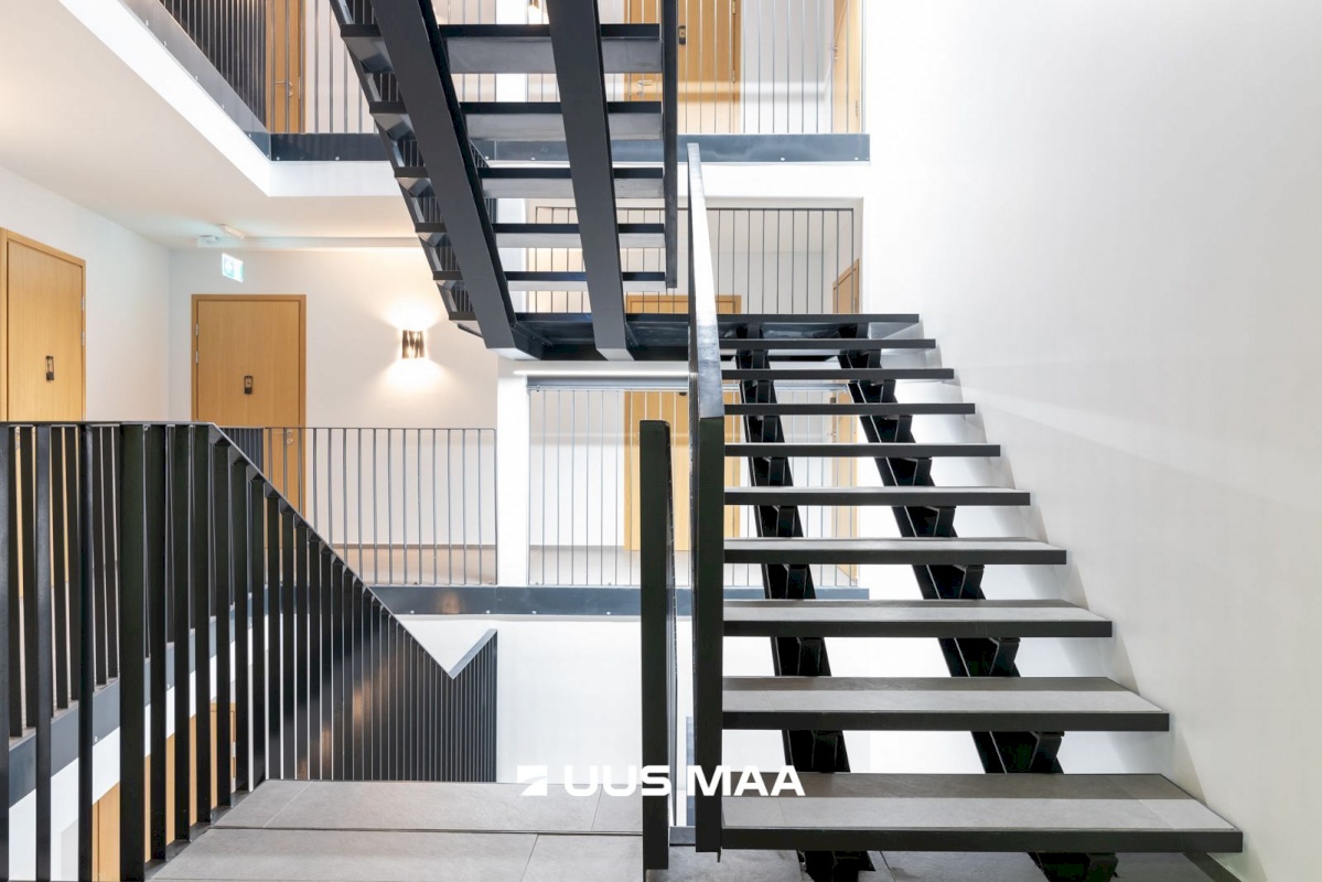 Tallinn, Kesklinna linnaosa, Tõnismäe, Tõnismägi 11a