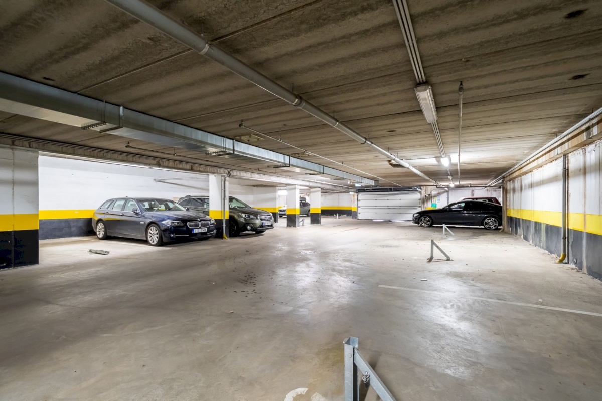 Tallinn, Põhja-Tallinna linnaosa, Kalamaja, Põhja pst 21/2