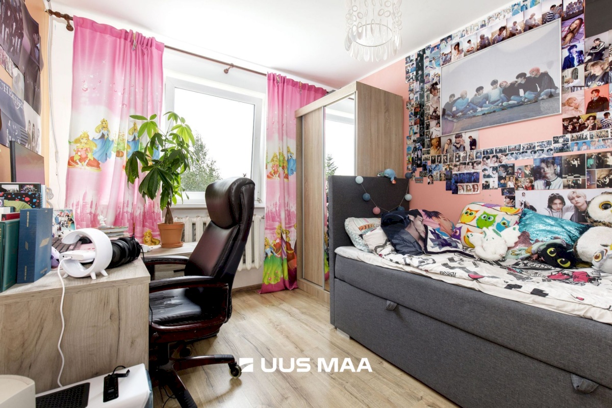 Lääne-Nigula vald, Taebla alevik, Lasteaia 12