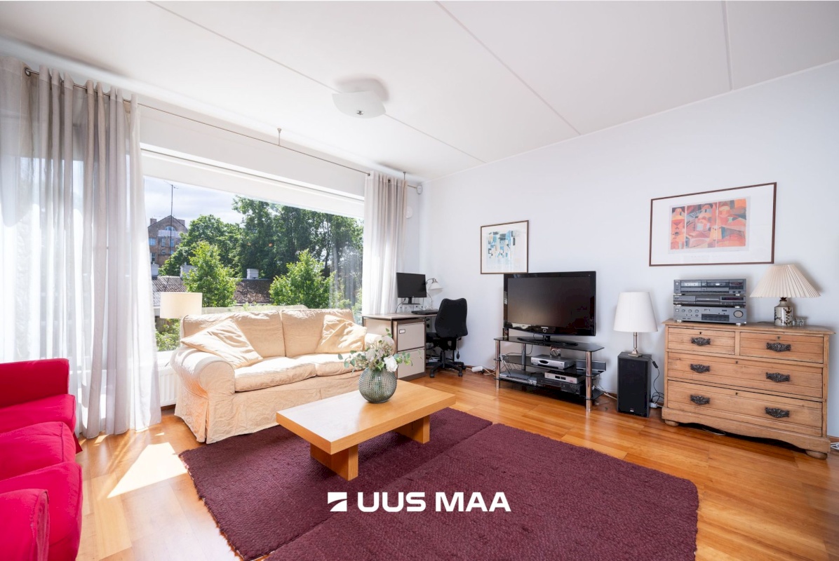 Tallinn, Kesklinna linnaosa, Südalinn, Rävala pst 19