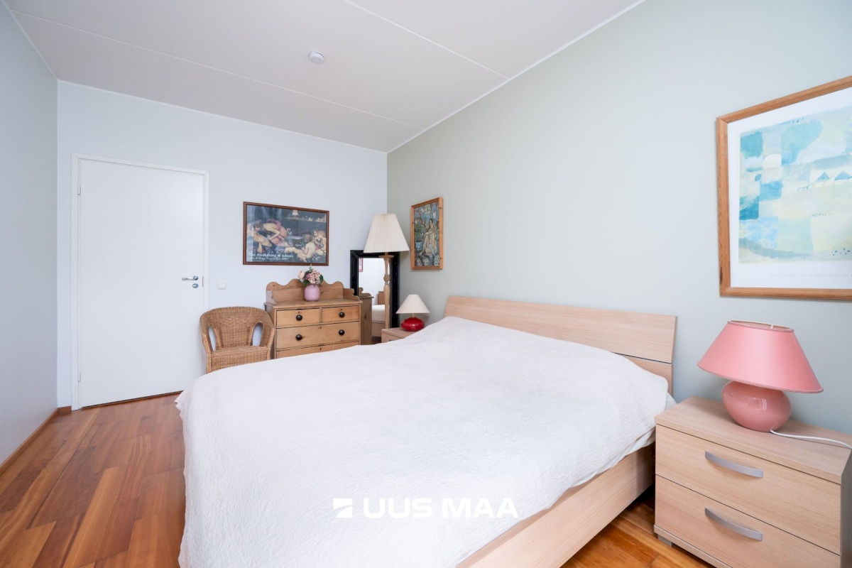 Tallinn, Kesklinna linnaosa, Südalinn, Rävala pst 19