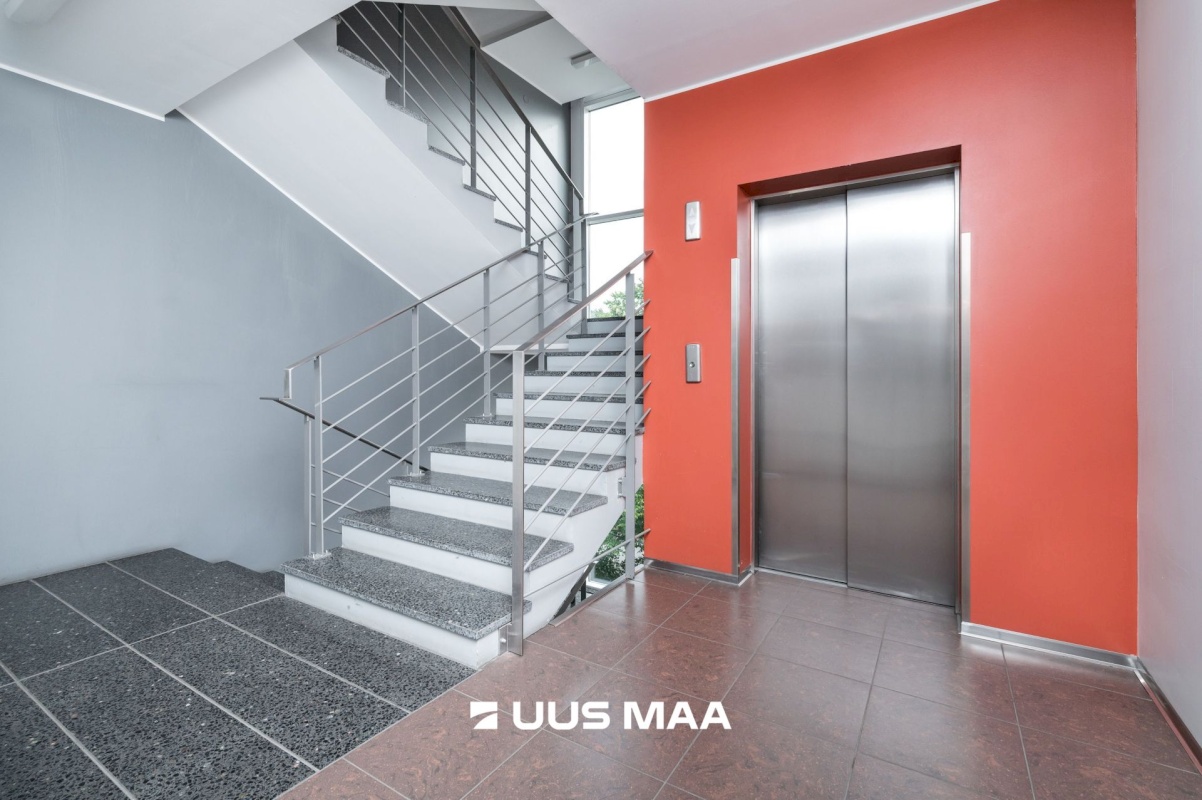 Tallinn, Kesklinna linnaosa, Südalinn, Rävala pst 19