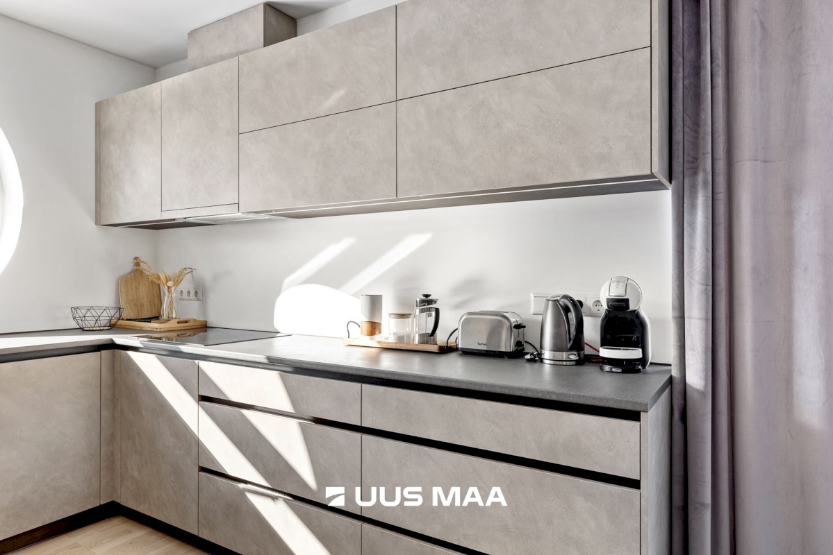 Pärnu linn, Pärnu linn, Kesklinn, Vesiroosi 1