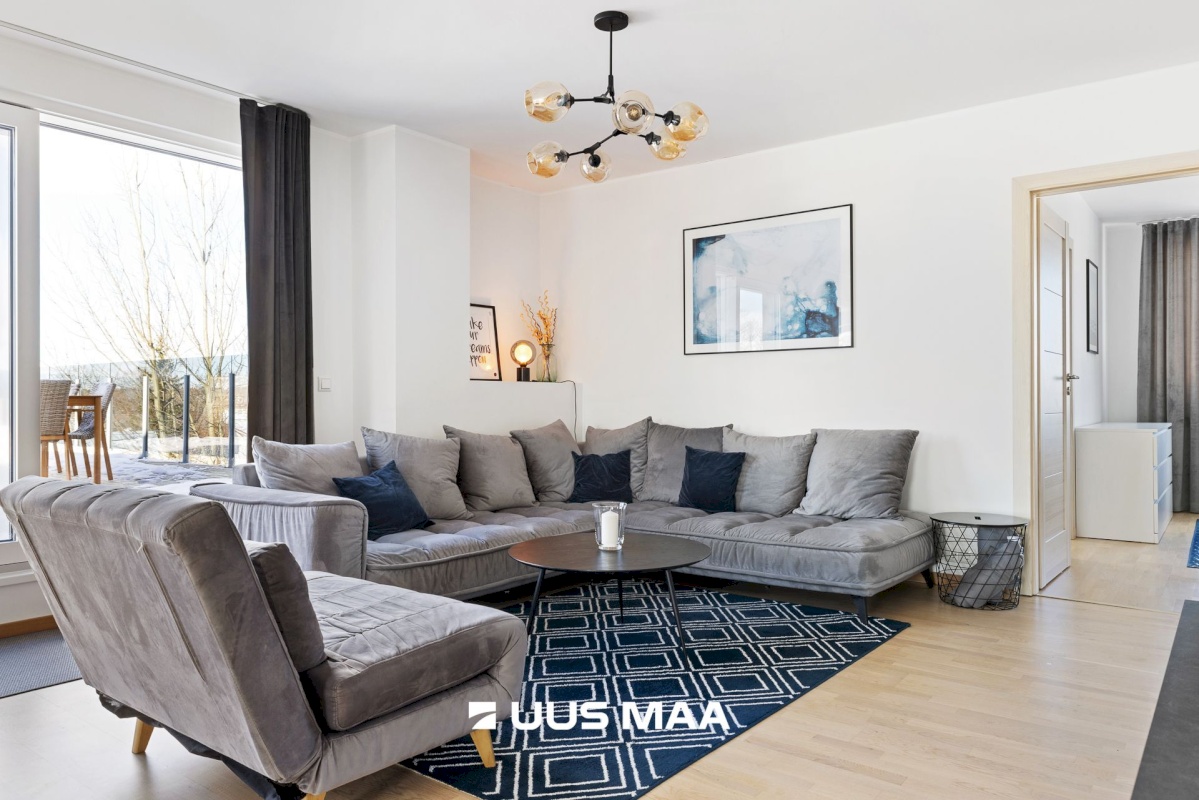 Pärnu linn, Pärnu linn, Kesklinn, Vesiroosi 1