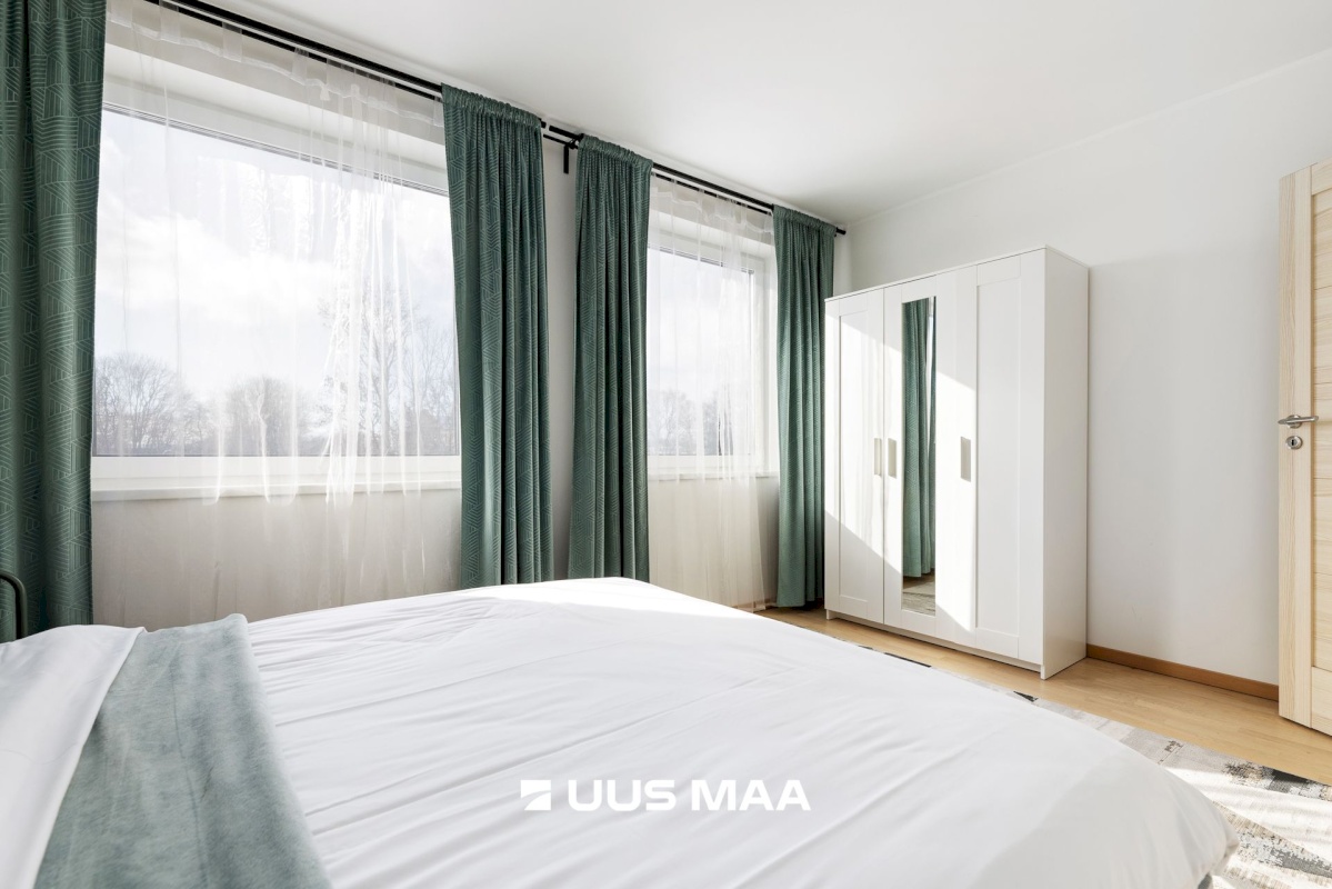 Pärnu linn, Pärnu linn, Kesklinn, Vesiroosi 1