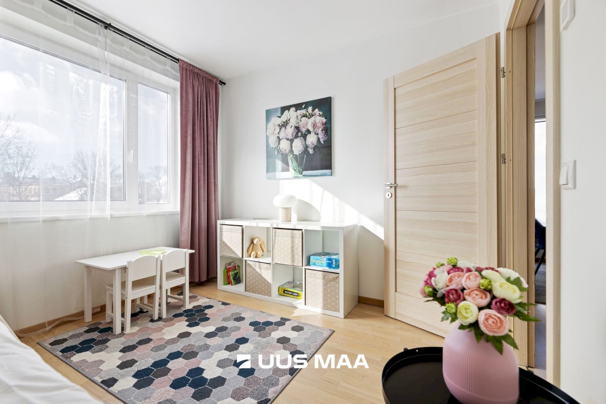 Pärnu linn, Pärnu linn, Kesklinn, Vesiroosi 1