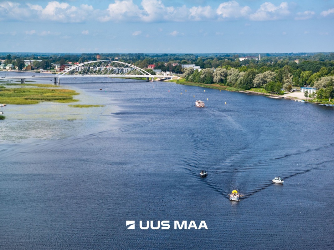 Pärnu linn, Pärnu linn, Kesklinn, Vesiroosi 1