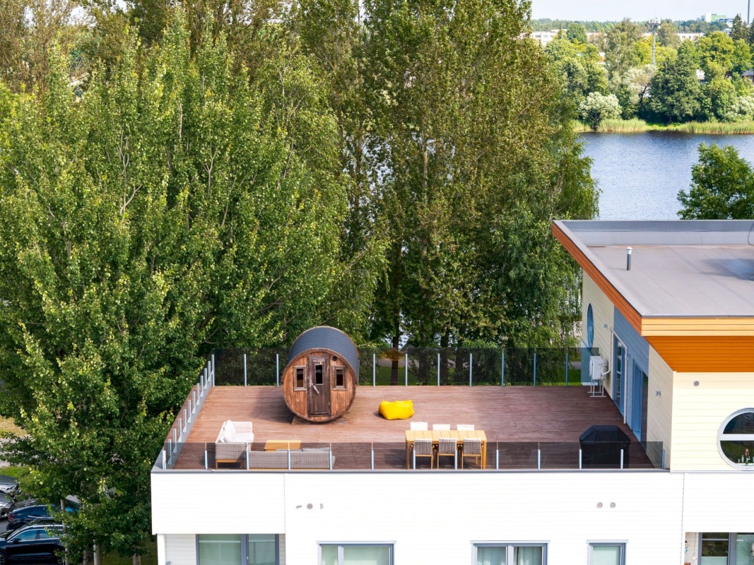 Pärnu linn, Pärnu linn, Kesklinn, Vesiroosi 1