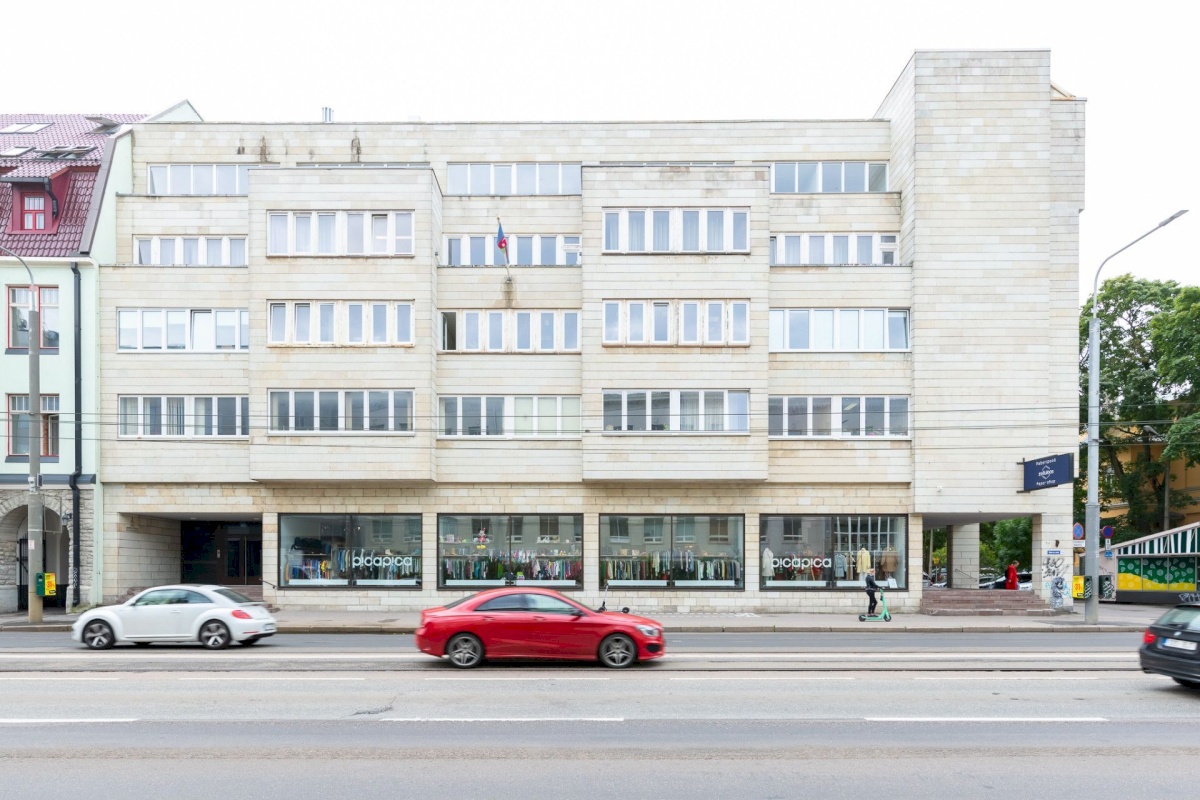 Tallinn, Kesklinna linnaosa, Raua, Narva mnt 38