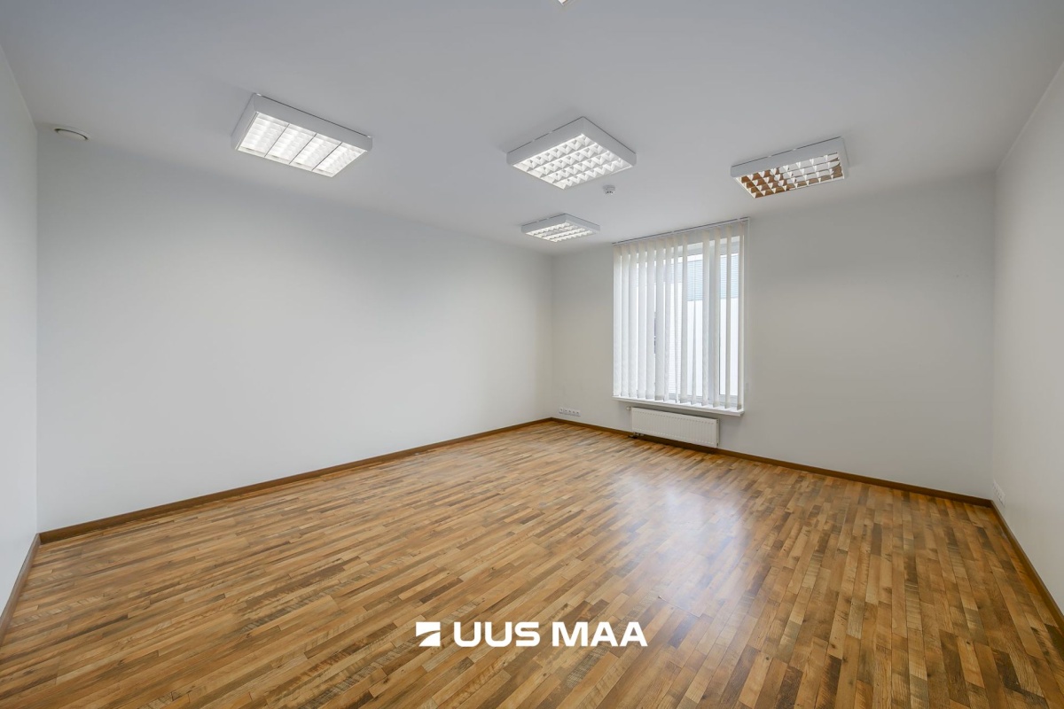 Tallinn, Mustamäe linnaosa, Mustamäe, Kadaka tee 48