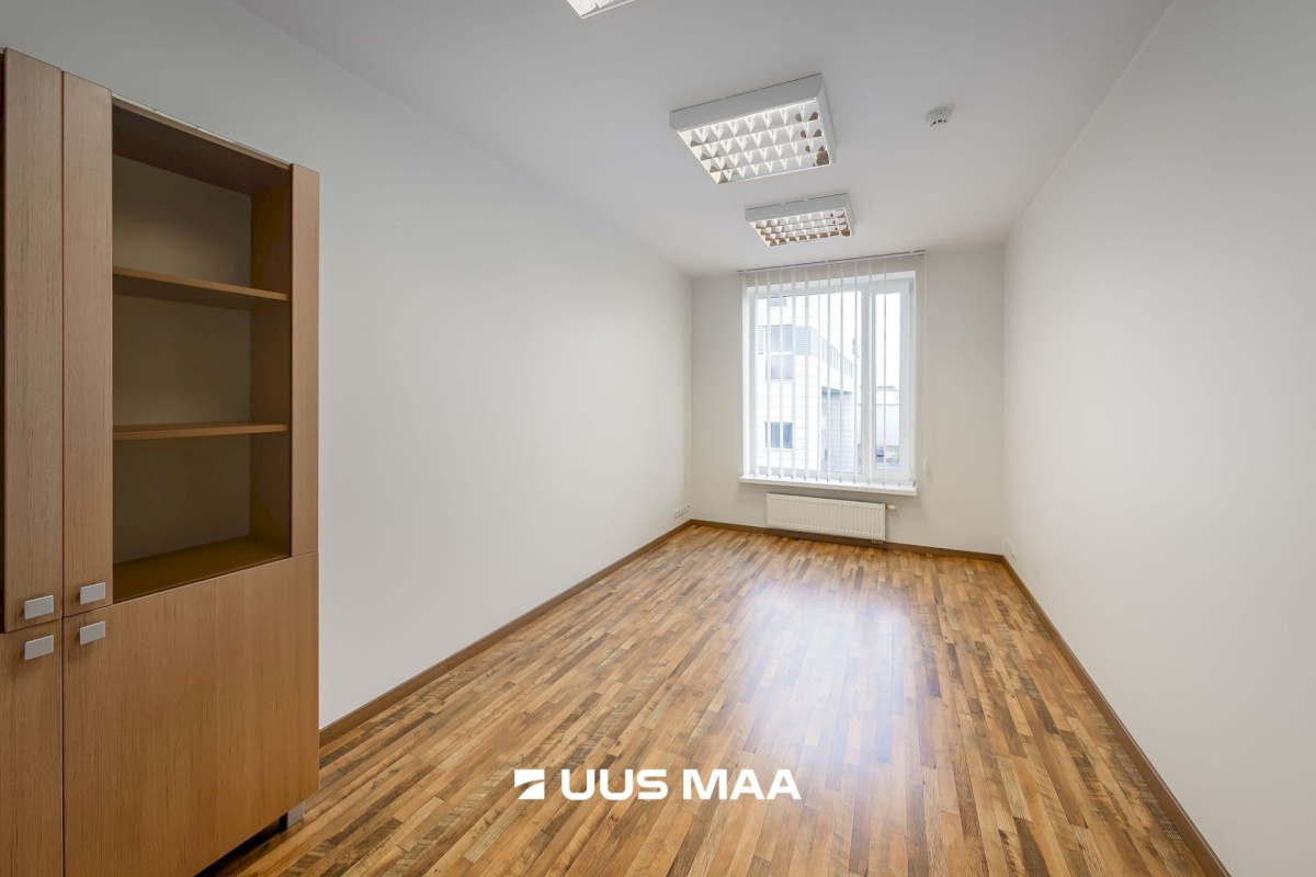 Tallinn, Mustamäe linnaosa, Mustamäe, Kadaka tee 48