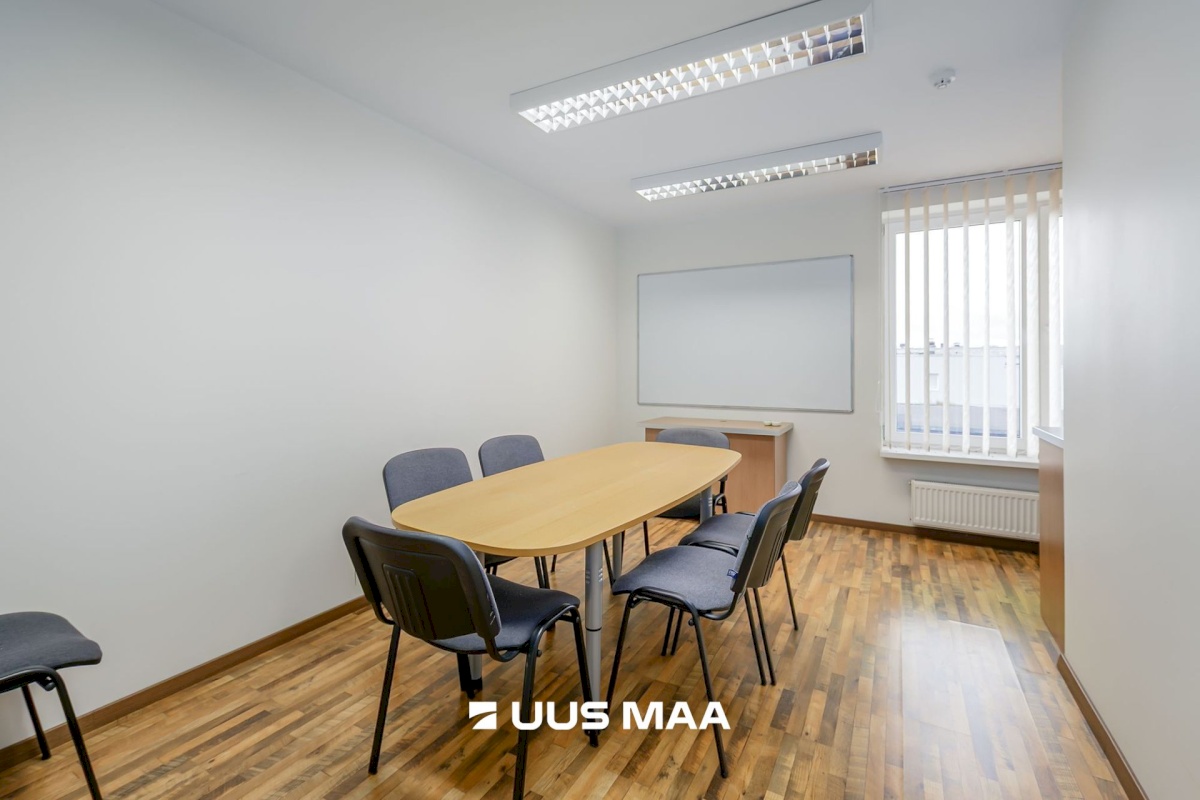 Tallinn, Mustamäe linnaosa, Mustamäe, Kadaka tee 48