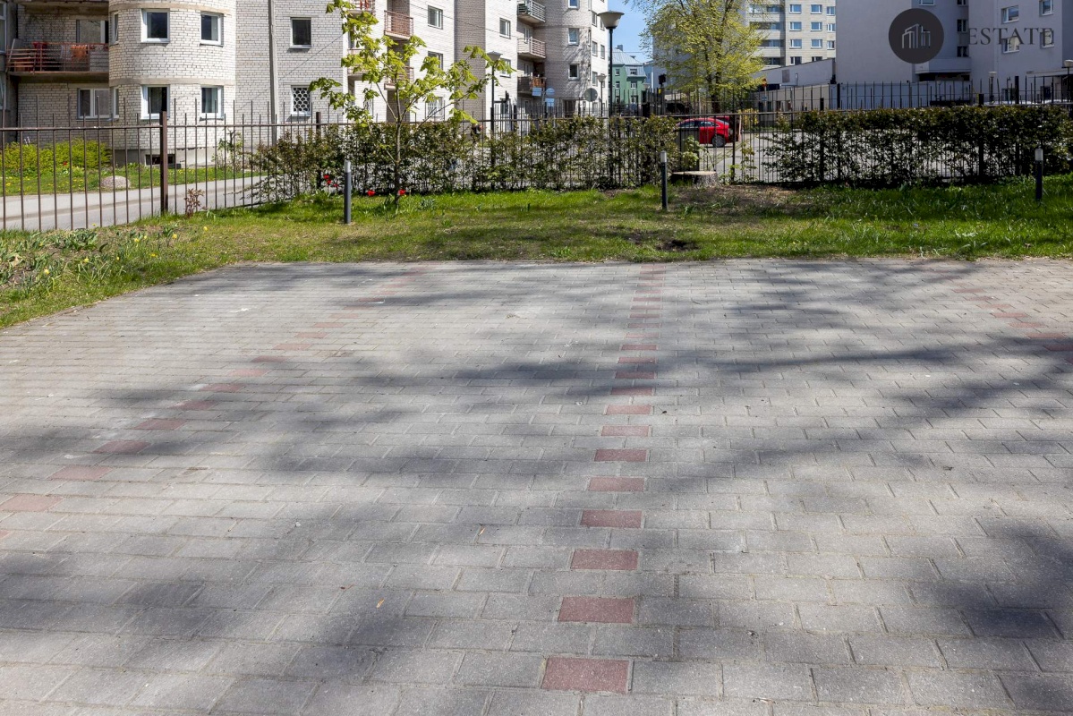 Tallinn, Kesklinna linnaosa, Karu tn 18