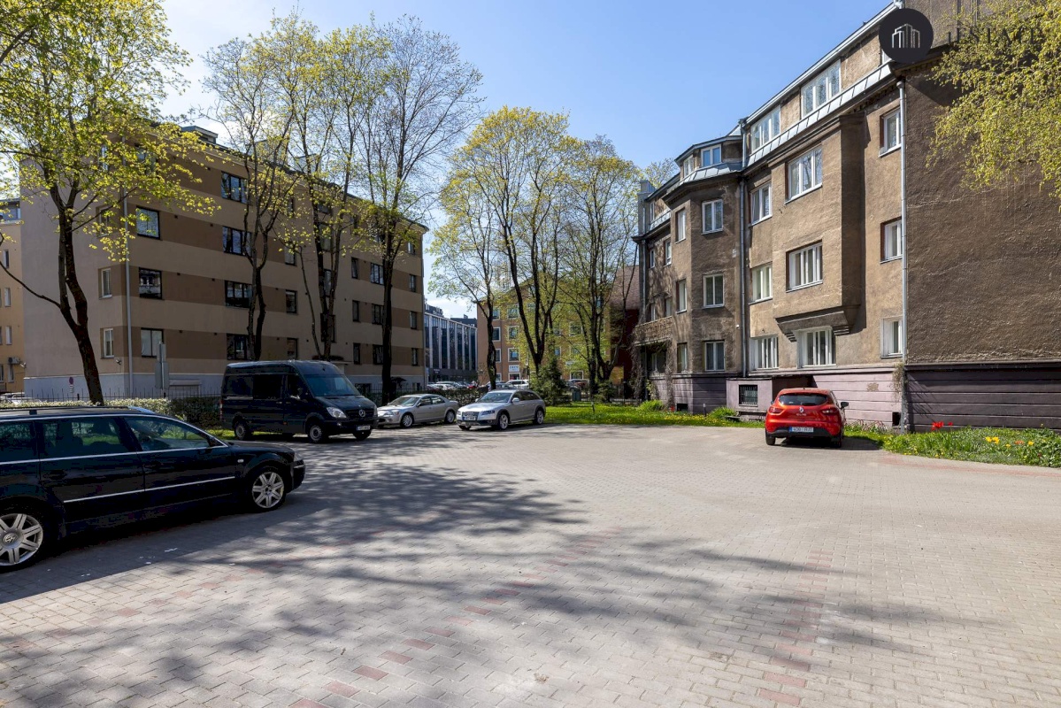 Tallinn, Kesklinna linnaosa, Karu tn 18