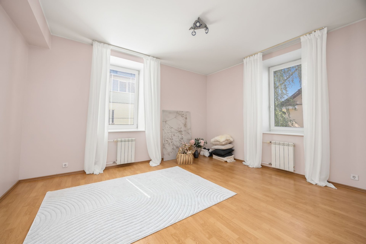 Tallinn, Kesklinna linnaosa, Uus Maailm, Villardi 32