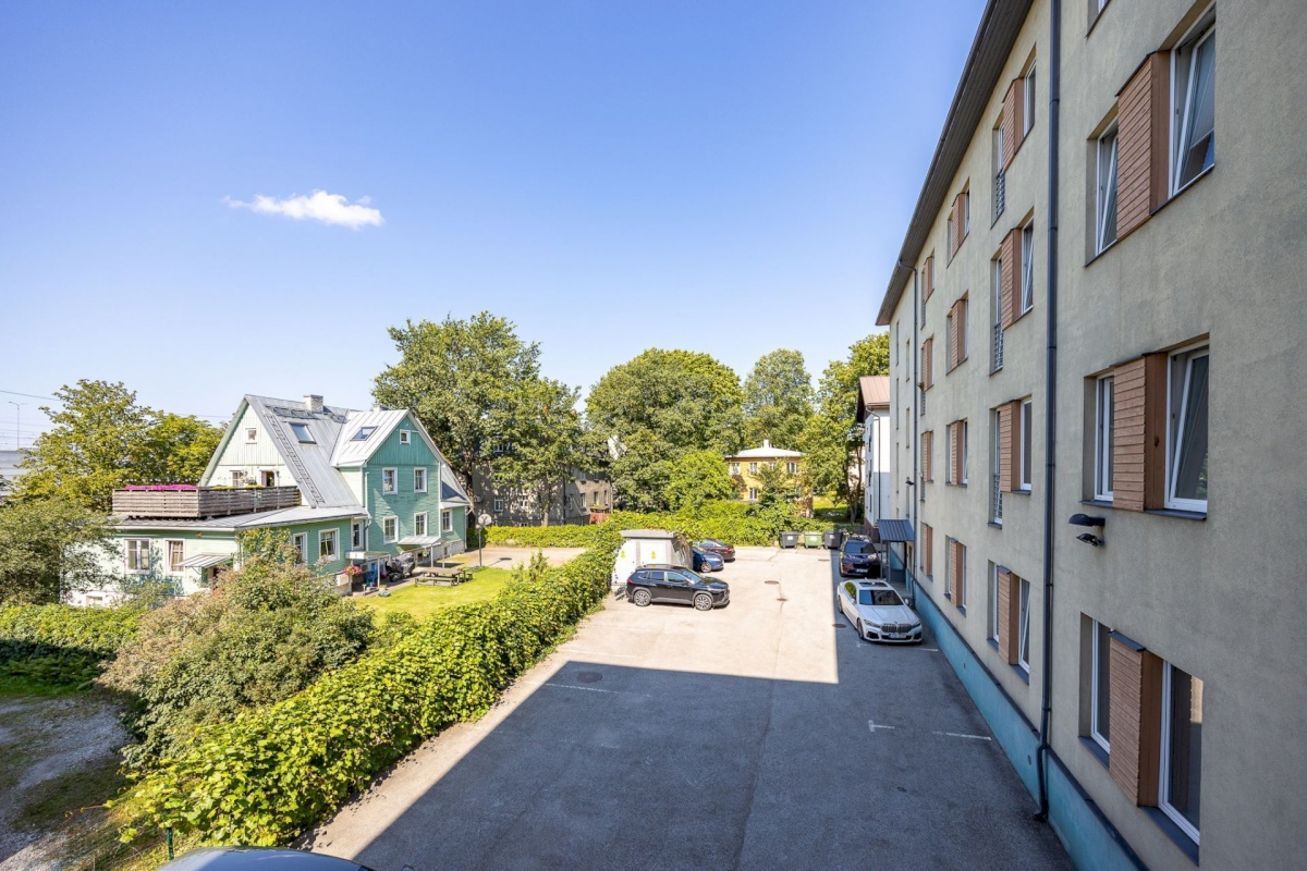 Tallinn, Kesklinna linnaosa, Uus Maailm, Villardi 32