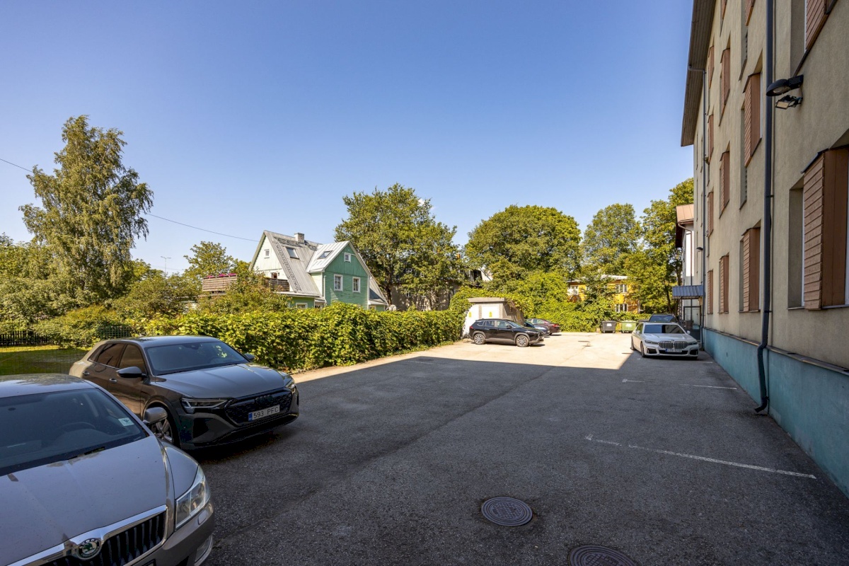 Tallinn, Kesklinna linnaosa, Uus Maailm, Villardi 32