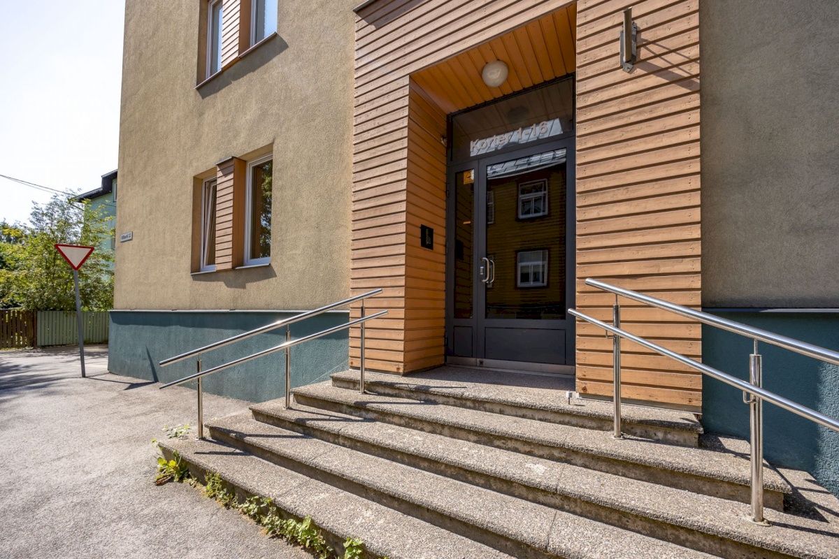 Tallinn, Kesklinna linnaosa, Uus Maailm, Villardi 32