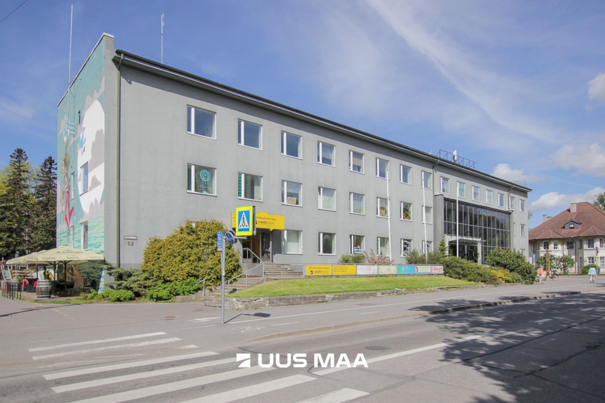Pärnu linn, Pärnu linn, Kesklinn, Akadeemia tn 7