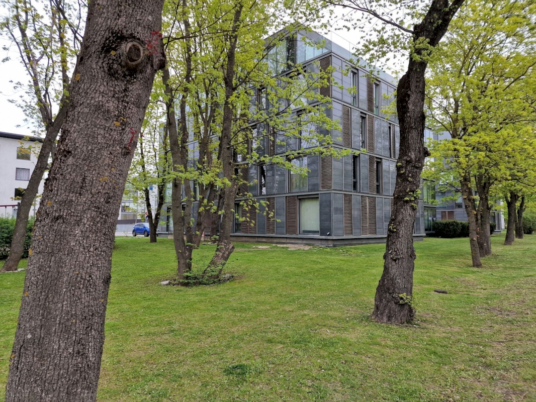 Tallinn, Kesklinna linnaosa, Kadriorg, Liivaoja 2