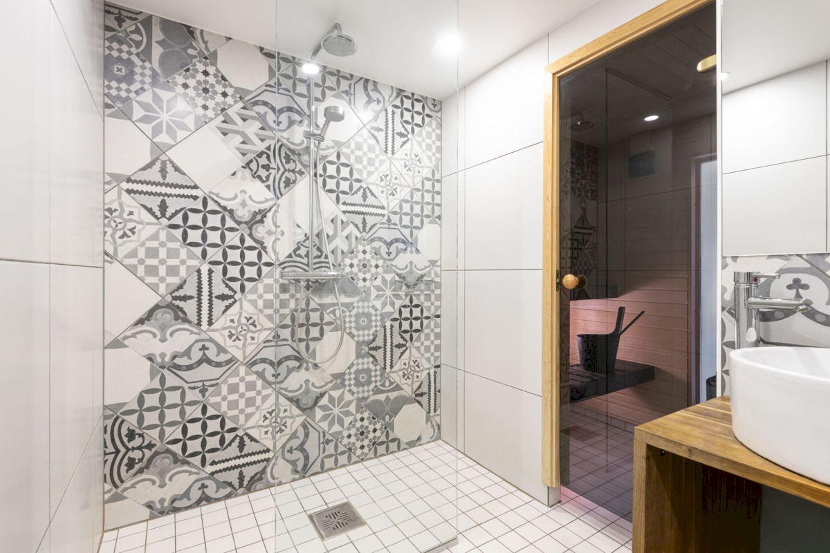 Tallinn, Kristiine linnaosa, Elektroni 8