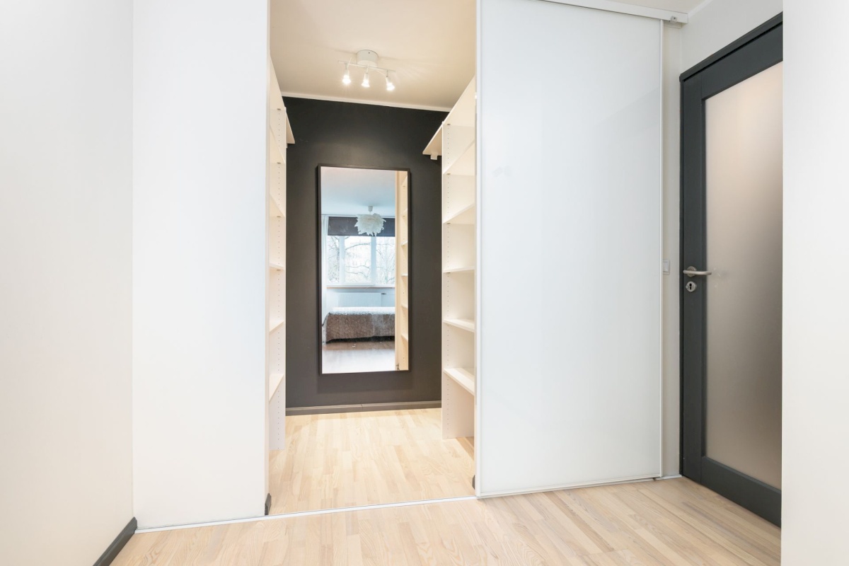 Tallinn, Kristiine linnaosa, Elektroni 8