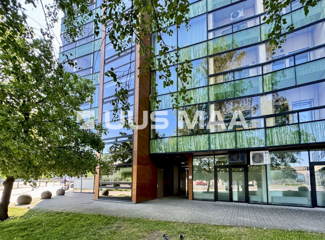 Tallinn, Kesklinna linnaosa, Lootsi 3a