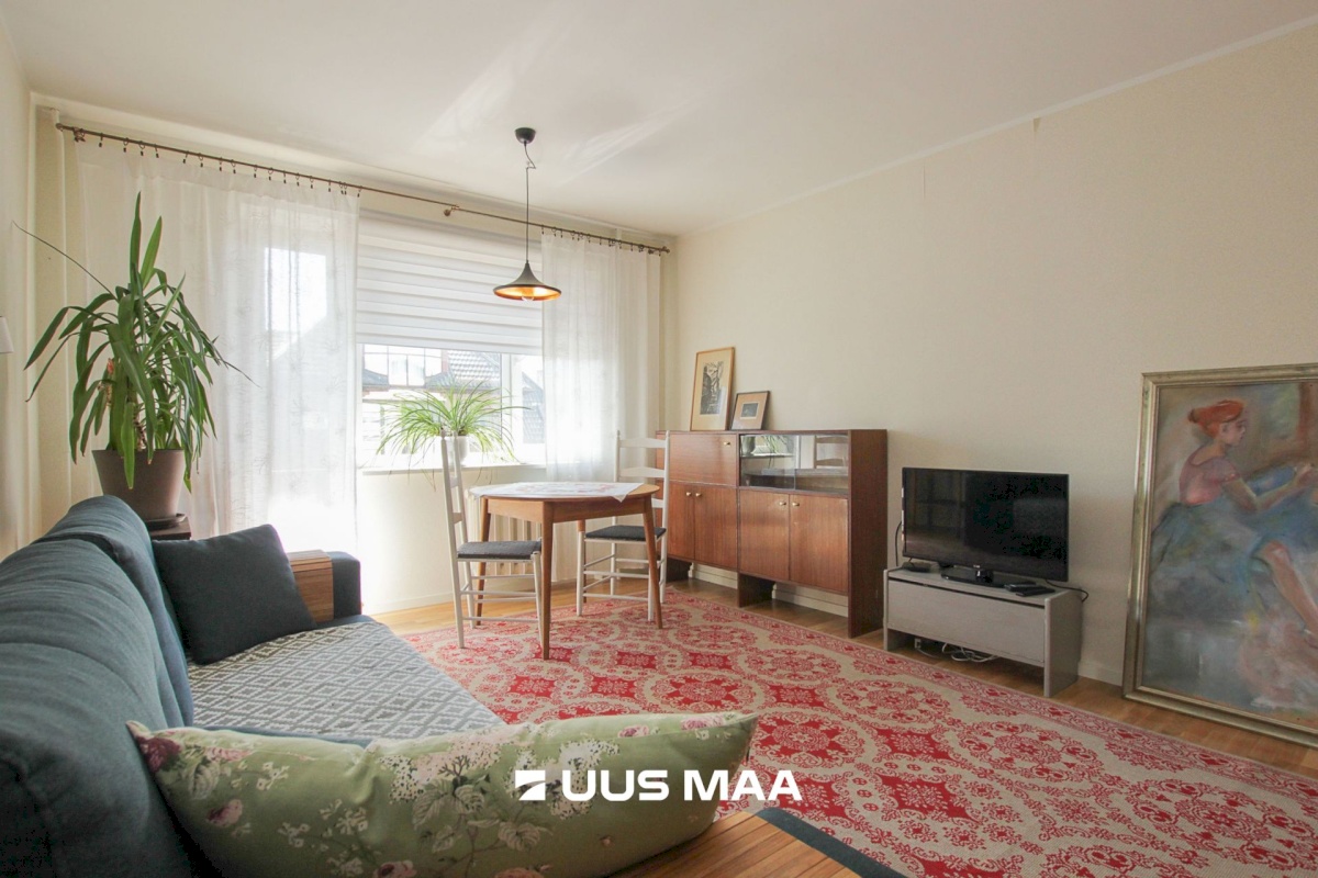 Pärnu linn, Pärnu linn, Kesklinn, Pikk tn 9