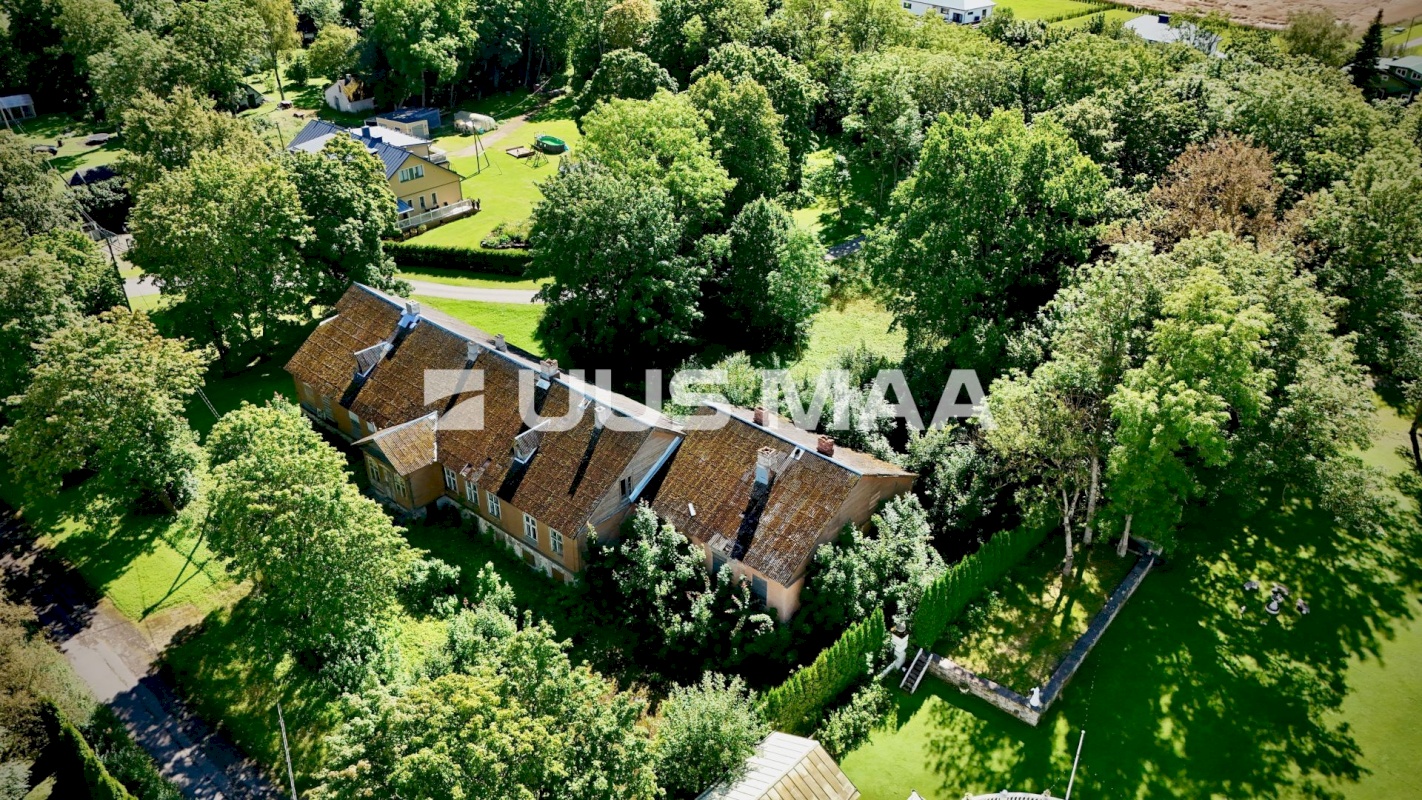 Harku vald, Kumna küla, Kumnamõisa tee 4