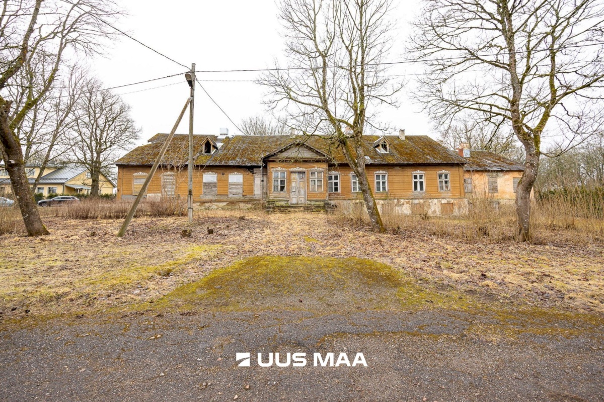 Harku vald, Kumna küla, Kumnamõisa tee 4