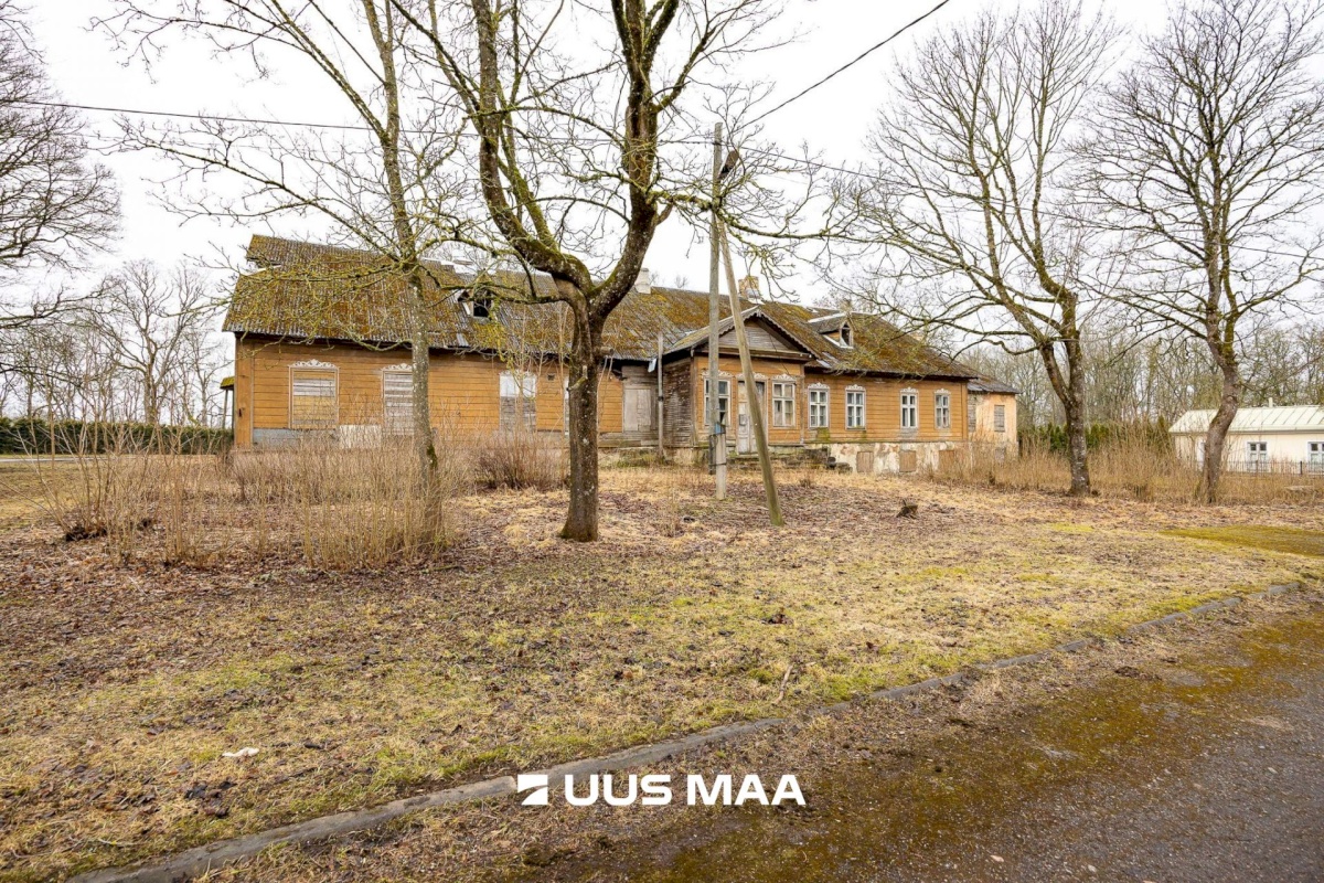 Harku vald, Kumna küla, Kumnamõisa tee 4