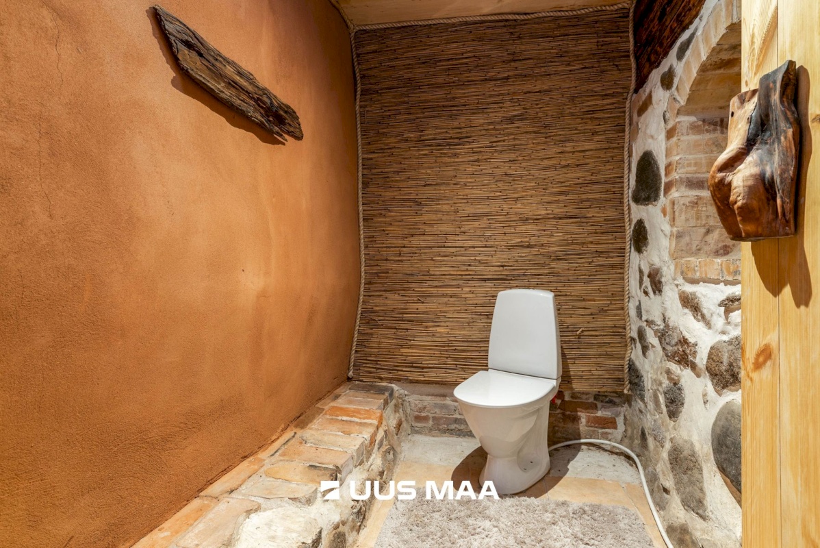 Viljandi vald, Saarepeedi küla, Kooli