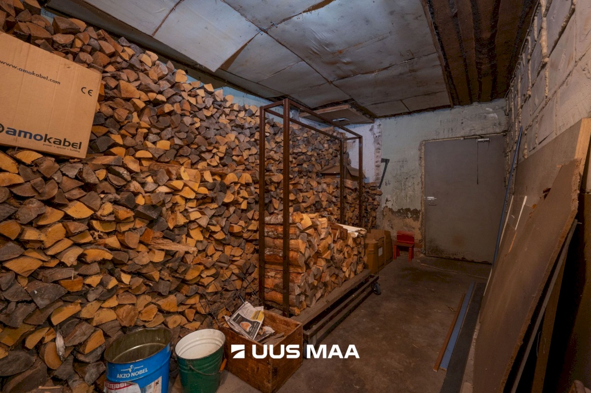 Pärnu linn, Paikuse alev, Pärnade pst 5