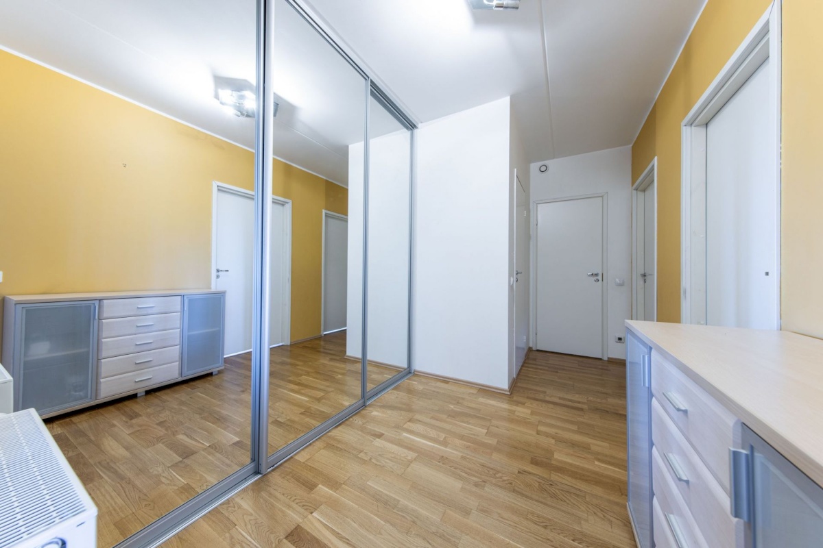 Tallinn, Kristiine linnaosa, Sõpruse pst 25