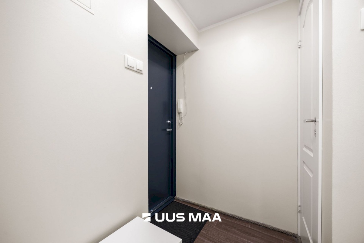 Tallinn, Lasnamäe linnaosa, Peterburi tee 8